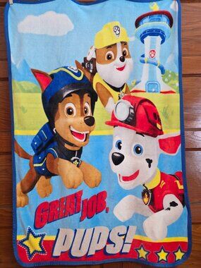 Nickelodeon Paw Patrol Fleece Blanket "Great Job, Pups!"